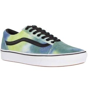 Blue & green vans!